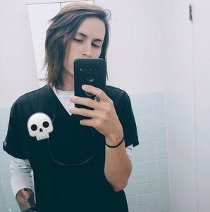 Meet your Posher, Blake